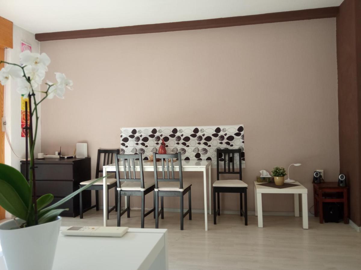 Free Parking, Balcony, Near To City Park Boedapest Buitenkant foto