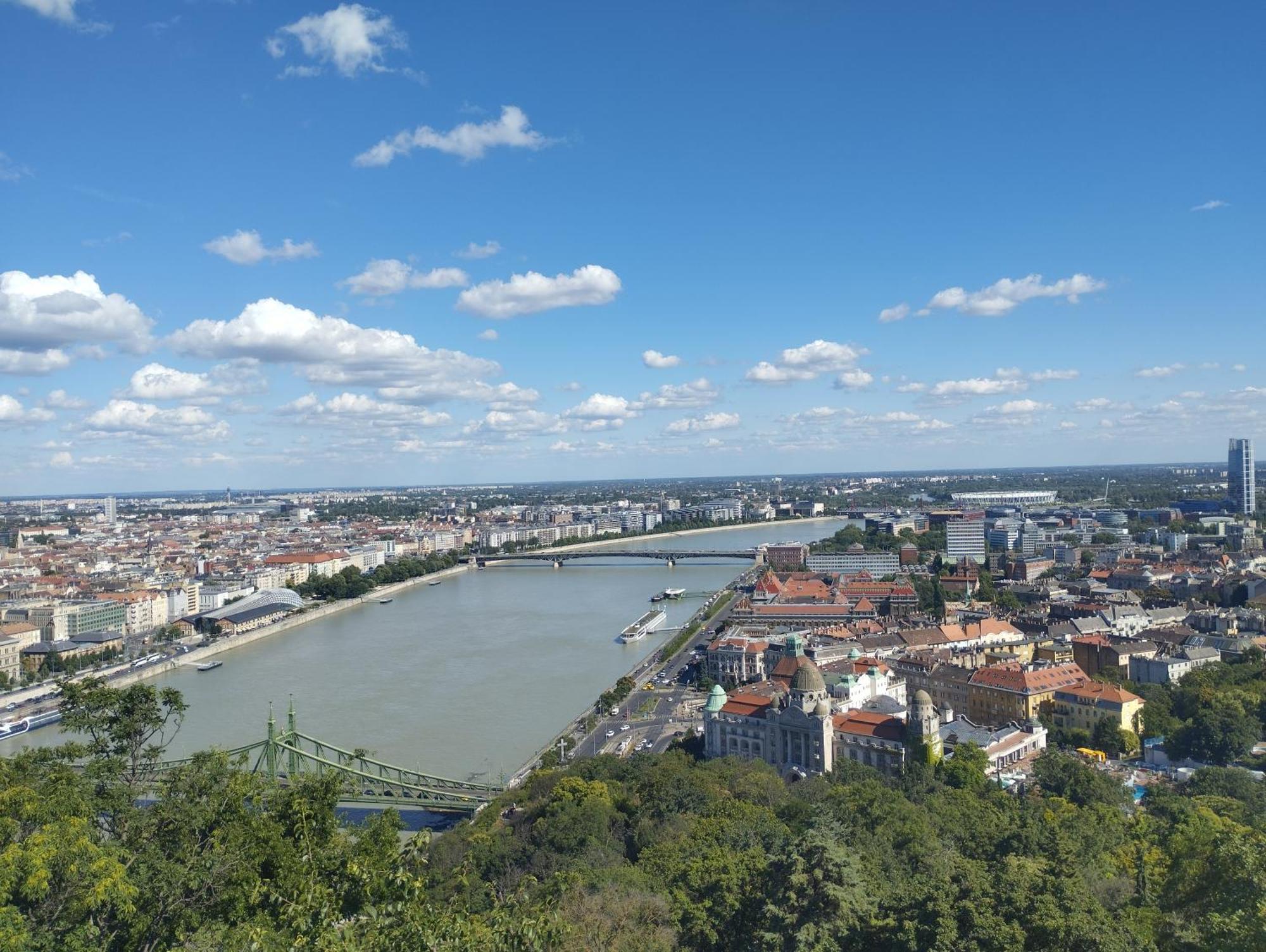 Free Parking, Balcony, Near To City Park Boedapest Buitenkant foto